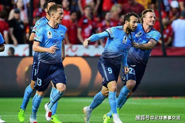 图片报：吉拉西今夏将离开多特，费内巴切对他有意